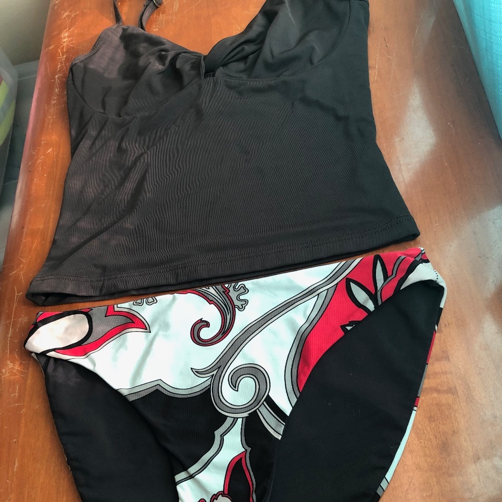 Tankini Set Brown Red Paisley Adjustable Jets Reversible Swimsuit Bikini Straps